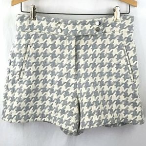 Zara geometric print beige/light blue shorts sz. S
